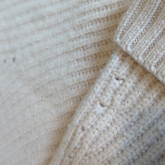 Diane Von Furstenberg sweater - Picture 2 of 5